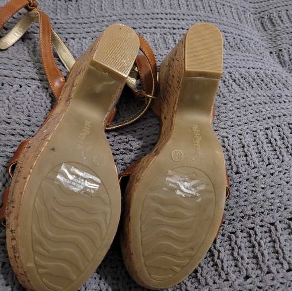 Pink & Pepper tan and brown pump sandals size 8.5 - Picture 10 of 13